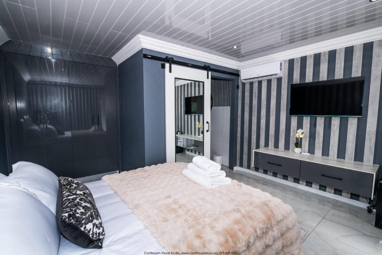 The Fine Line Lodge Pretoria Bagian luar foto