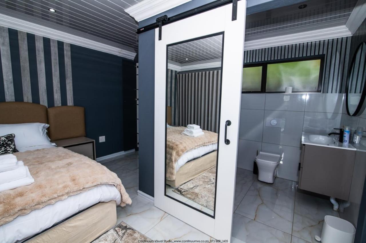 The Fine Line Lodge Pretoria Bagian luar foto