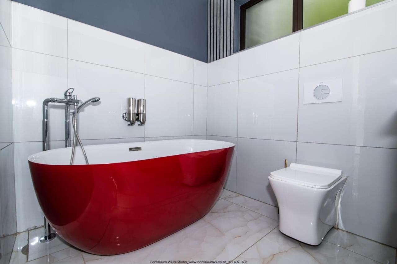 The Fine Line Lodge Pretoria Bagian luar foto